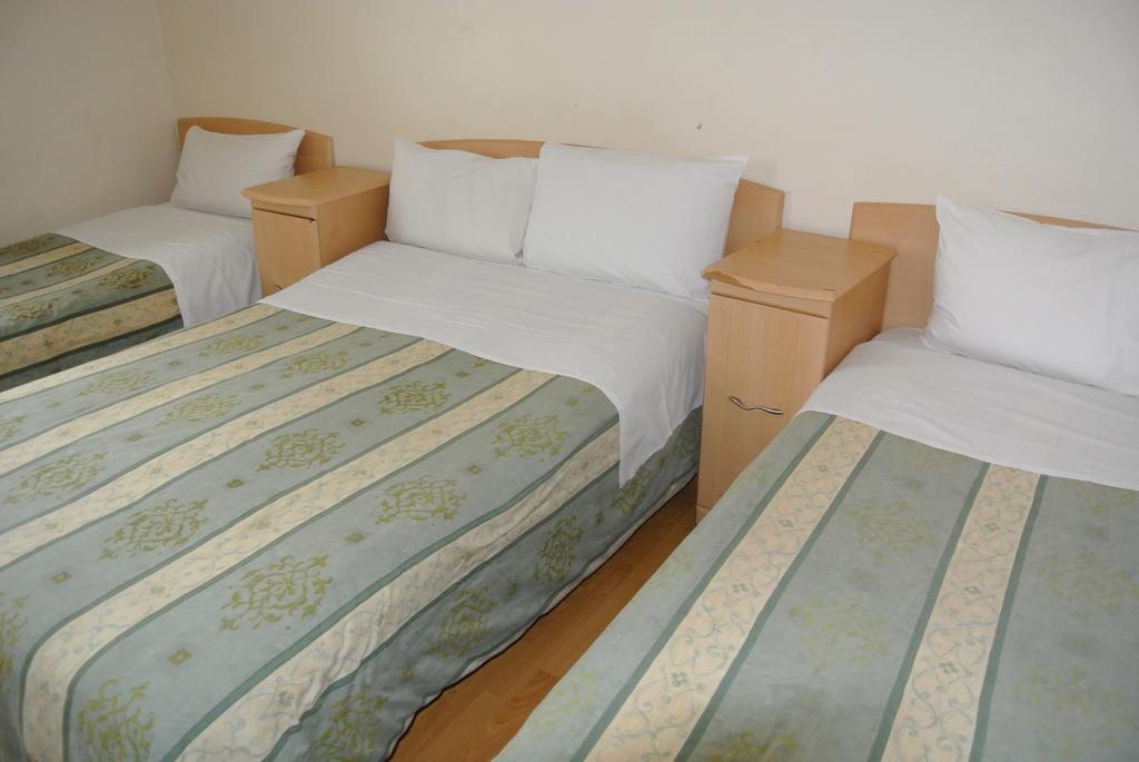The Belgrove Hotel Londres Quarto foto